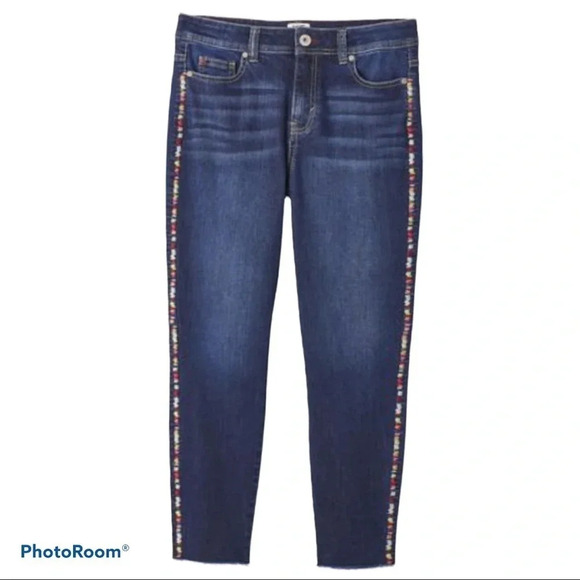 Love Ellen Degeneres dark blue embroidered floral trim loose hem high rise jeans - Picture 2 of 16